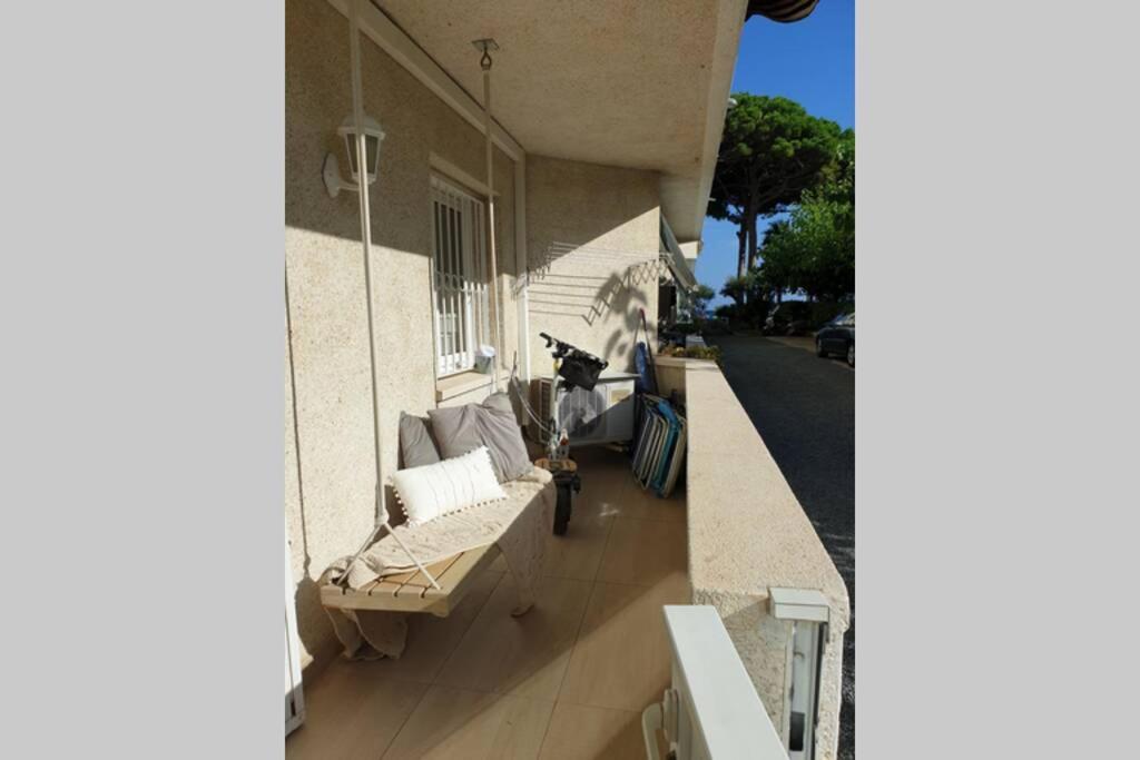 Apartamento 1ª Linea De Mar Cambrils Vilafortuny 外观 照片